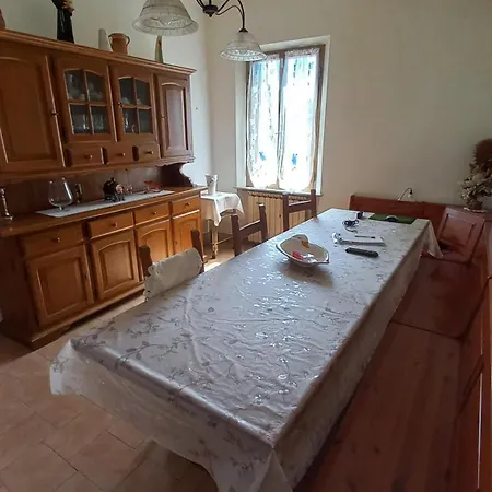 Appartement Tana Rosa Montopoli in Val dʼArno
